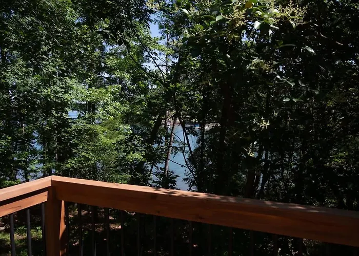 Papa Bear - Peaceful 2-Bedroom Tiny Home In Charming Anderson On Lake Hartwell