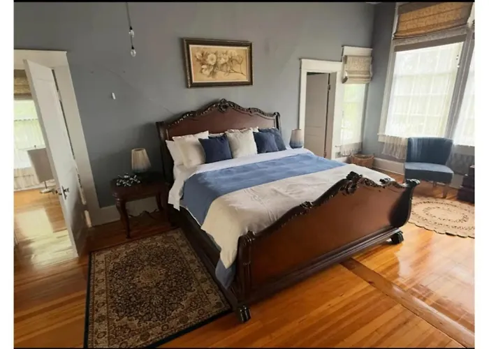 Spacious Anderson Home | King Bed & Private Yard
